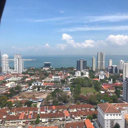 Tropicana 218 Macalister Netflix Unit By Blue Sky Holidays จอร์จทาวน์ ภายนอก รูปภาพ