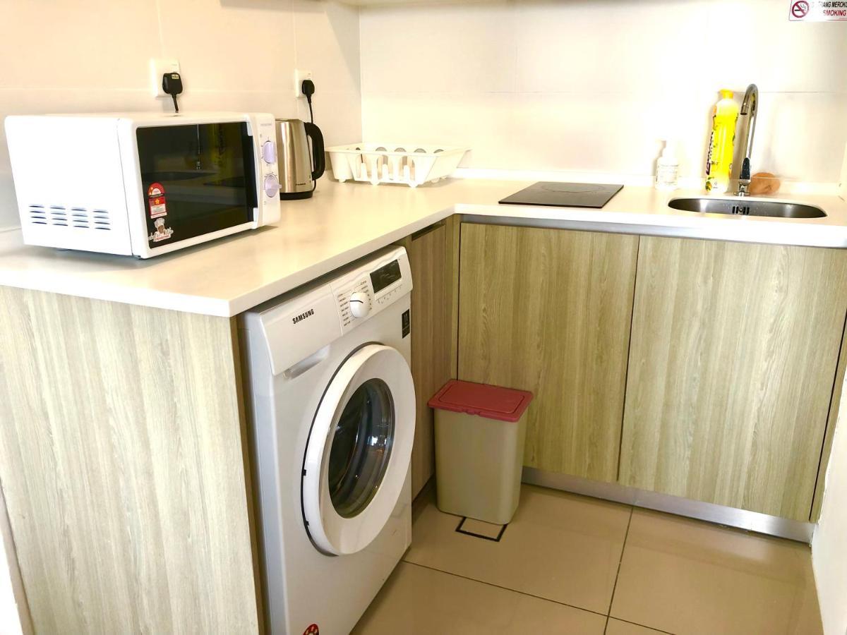 Tropicana 218 Macalister Netflix Unit By Blue Sky Holidays จอร์จทาวน์ ภายนอก รูปภาพ