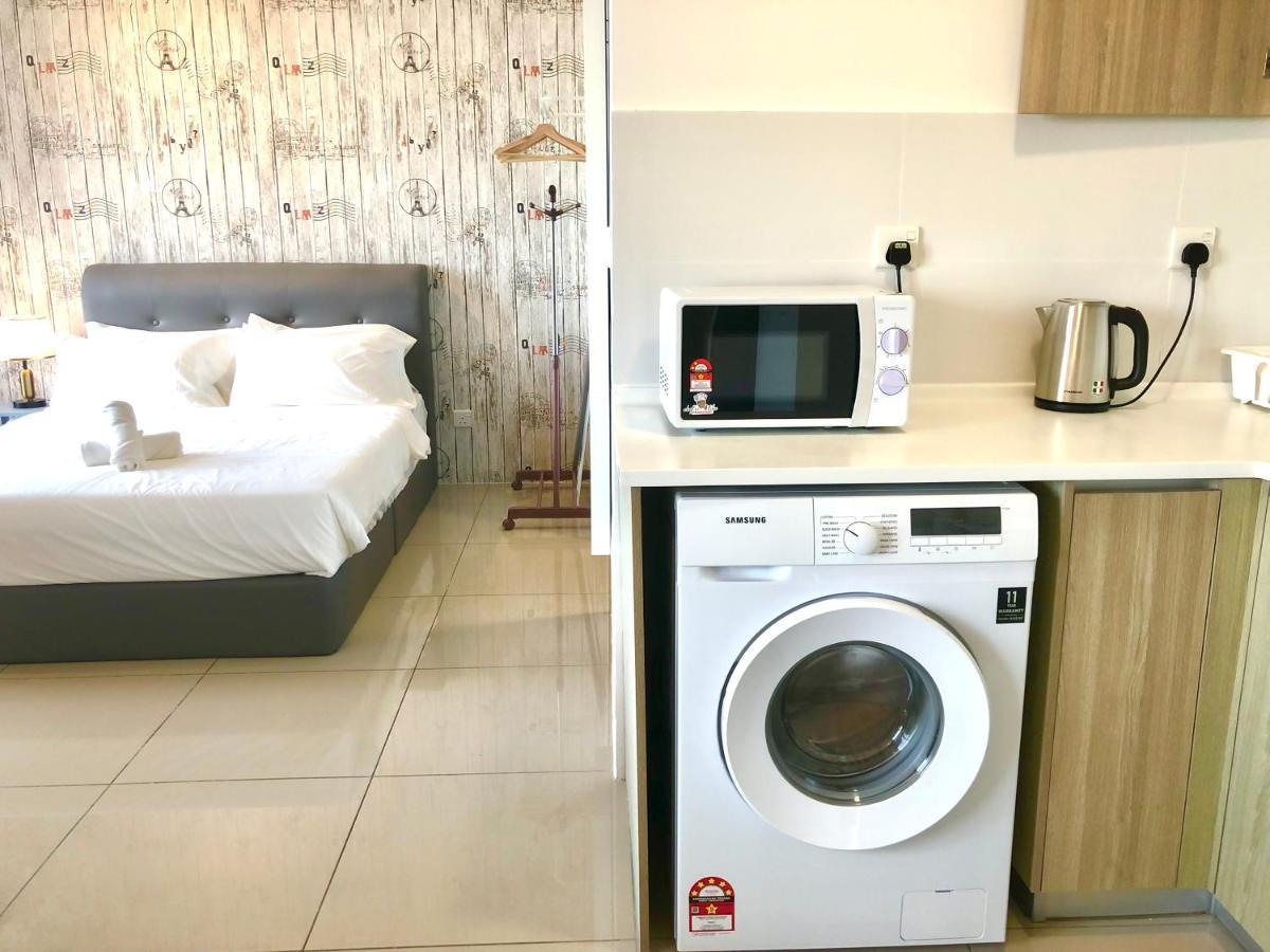 Tropicana 218 Macalister Netflix Unit By Blue Sky Holidays จอร์จทาวน์ ภายนอก รูปภาพ