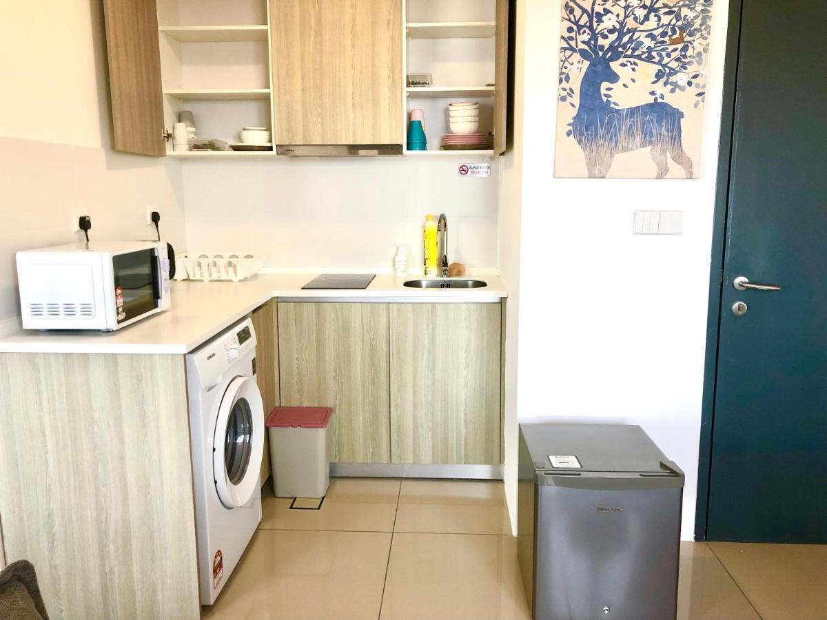Tropicana 218 Macalister Netflix Unit By Blue Sky Holidays จอร์จทาวน์ ภายนอก รูปภาพ