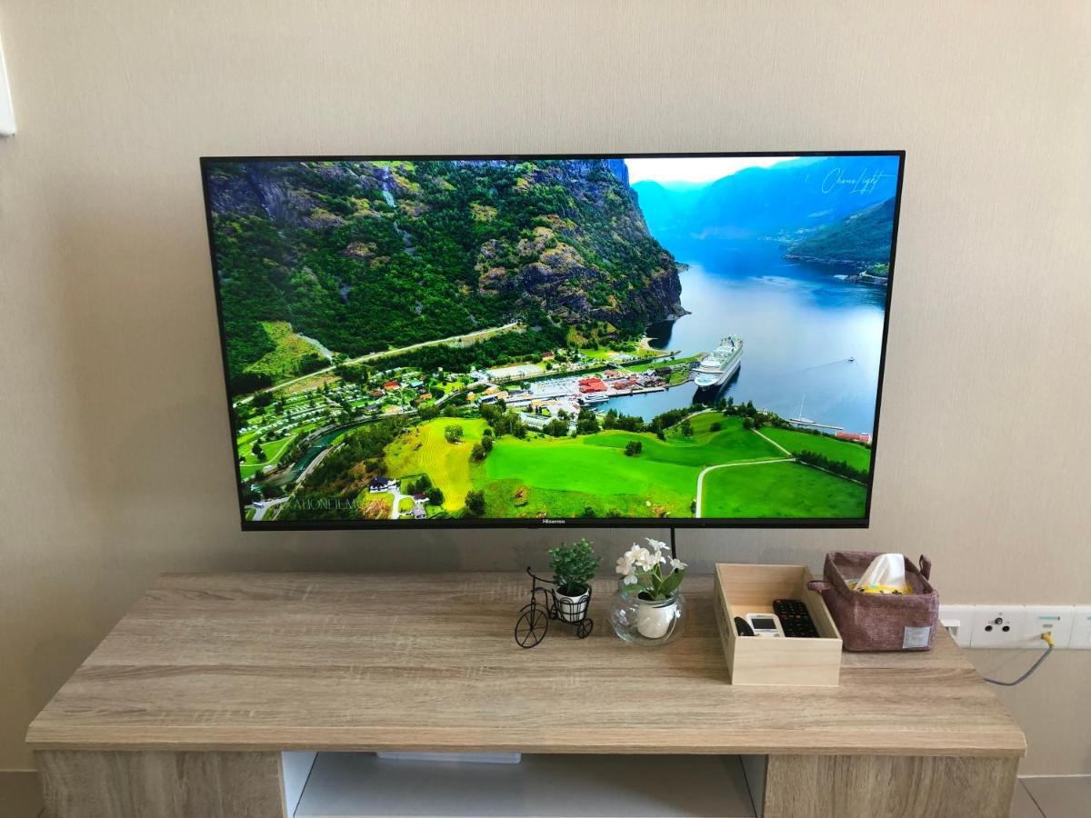 Tropicana 218 Macalister Netflix Unit By Blue Sky Holidays จอร์จทาวน์ ภายนอก รูปภาพ